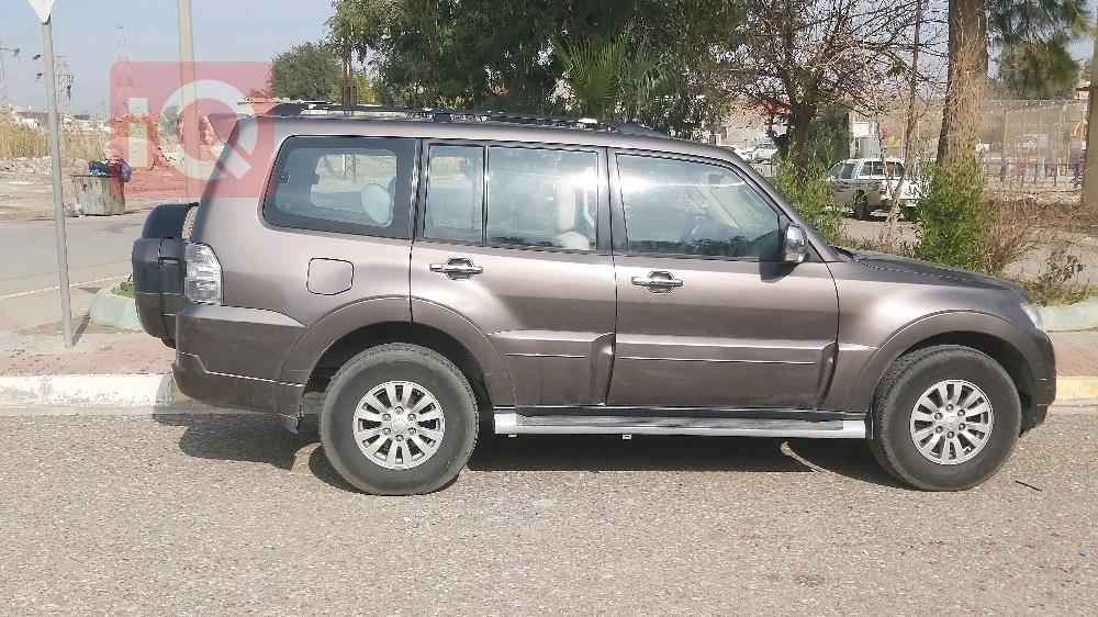 ميتسوبيشي باجيرو